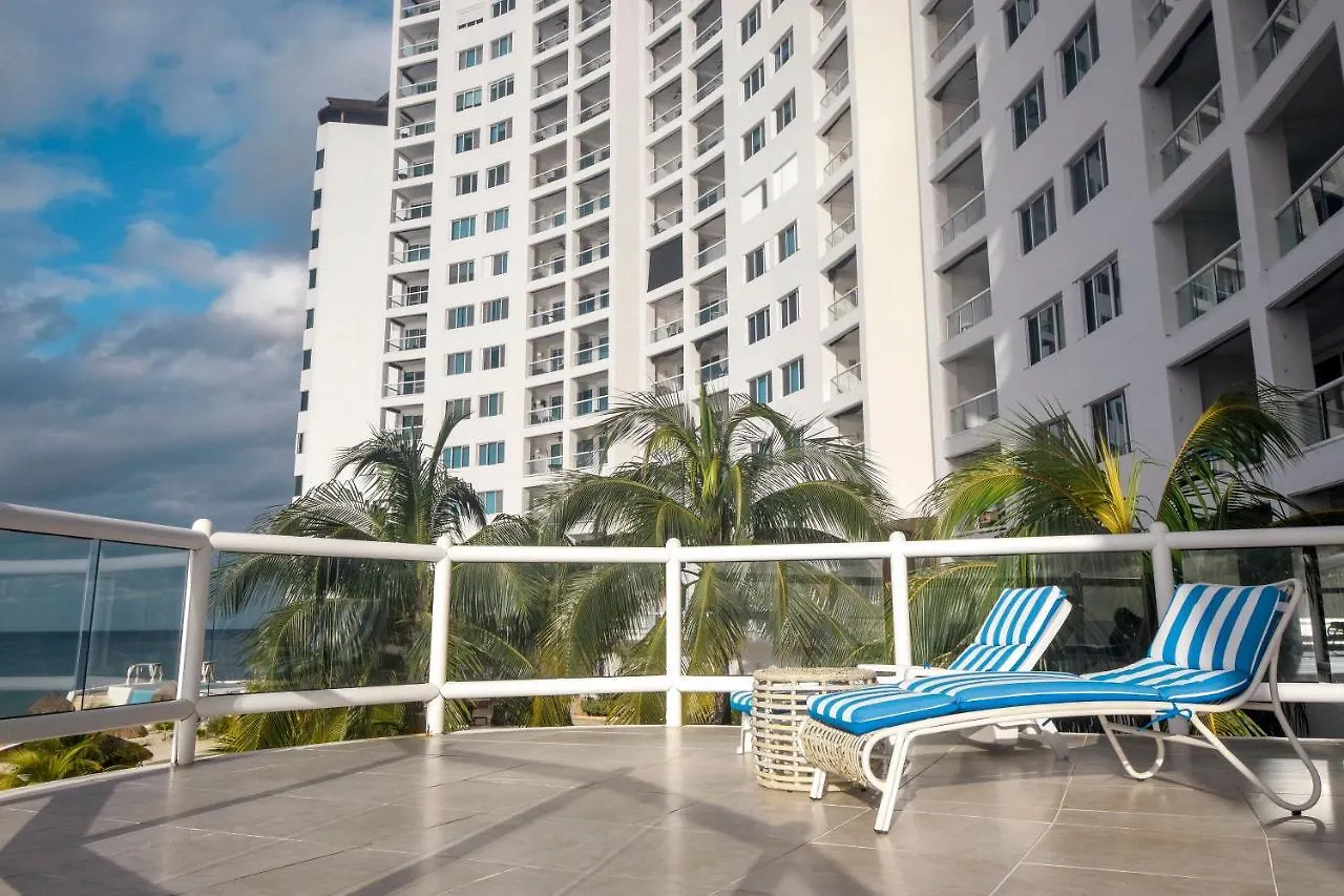 Peninsula Grand Condos By Rentals Your Way Cozumel Messico