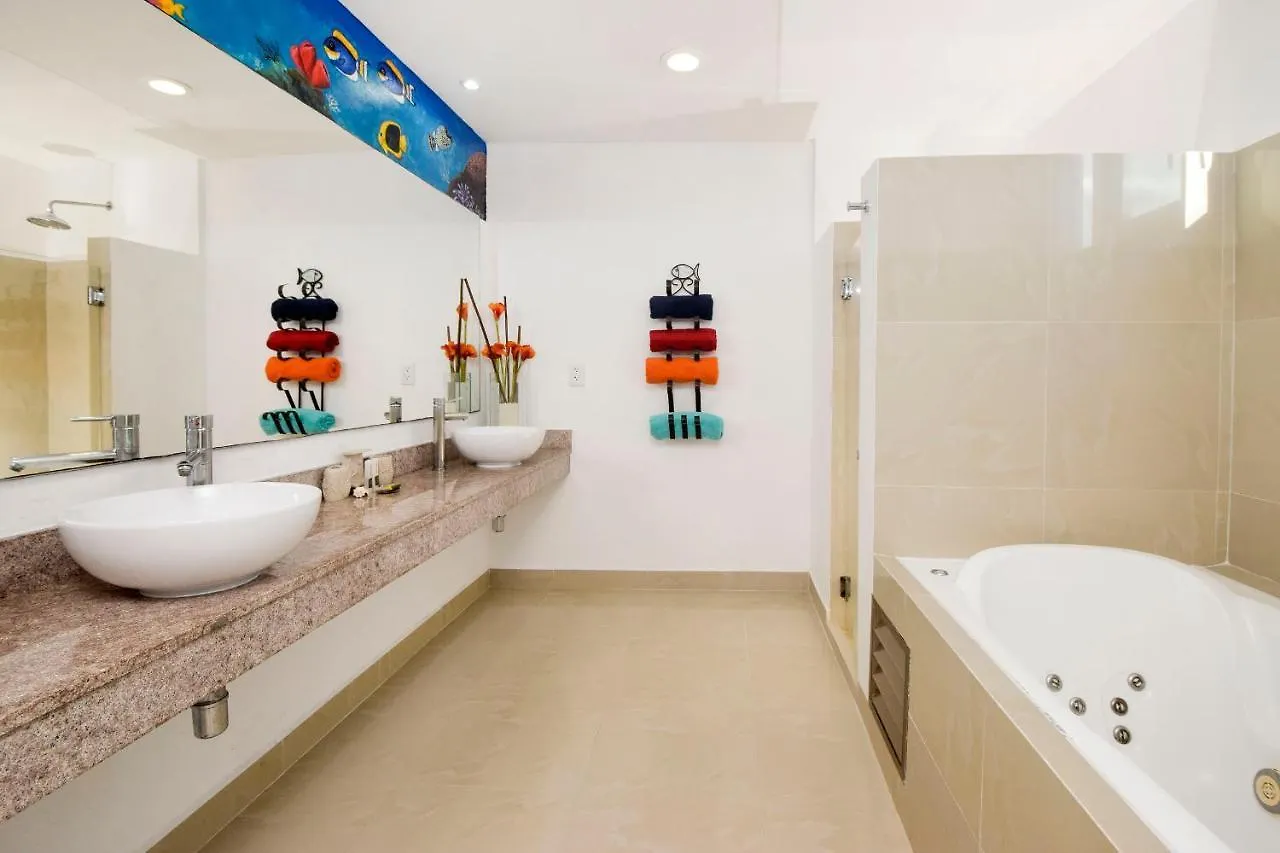 Apartmán Peninsula Grand Condos By Rentals Your Way Cozumel Mexiko