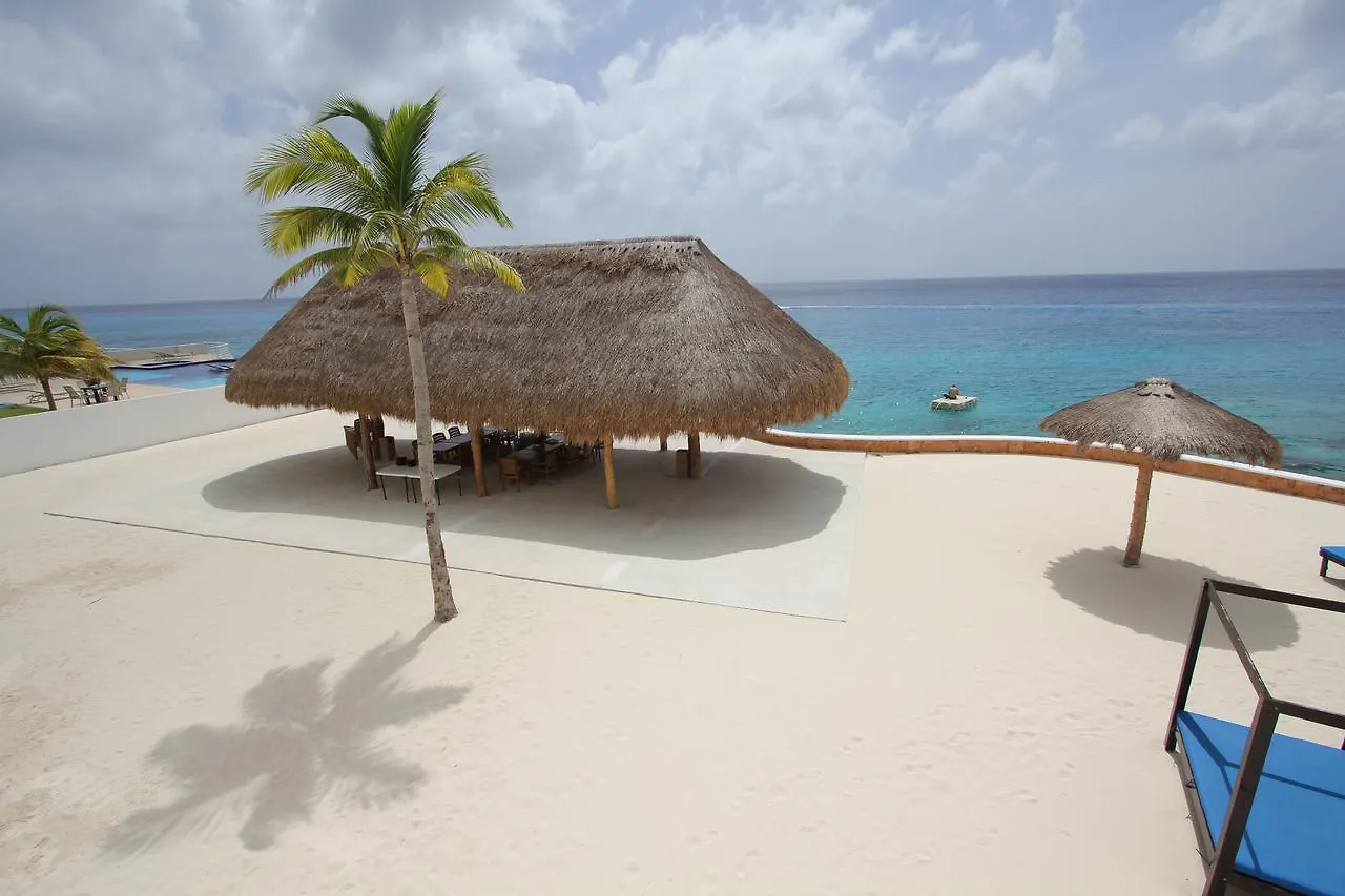 Peninsula Grand Condos By Rentals Your Way Cozumel